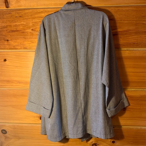 Suzanne Betro Dolman Jacket NWT - Picture 3 of 8